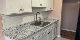 16 Manchester Court unit: C Gallery 1