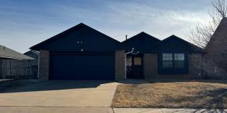 3912 SW Parkridge- hot new listing! Gallery 1