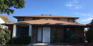 Near UNLV.  Cozy 2 bedroom townhouse with all appliances Gallery 1