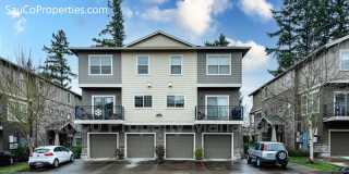 8712 Northeast Delamere Way 8712 Northeast Delamere Way Gallery 1