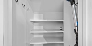 724 Walnut Avenue - 1 Gallery 13