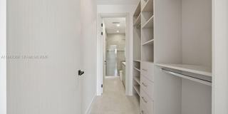1321 NE 13th Avenue 1321, Fort Lauderdale, FL 33304 Gallery 10