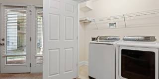 Fantastic Three Bedroom Townhouse in Charlotte Gallery 14