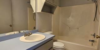 (3) Bed/(2) Bath in SW OKC/Moore Avail NOW! Pet Negotiable! Gallery 17