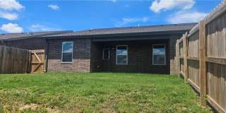 Nice Newer Duplexes Near XNA and Bentonville Gallery 26