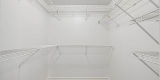 St. Moritz Apartments Gallery 30