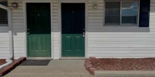 2 bedroom, 1 bath Gallery 1