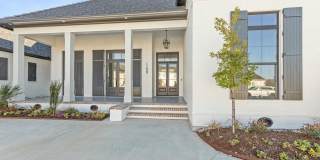 109 Trailing Oaks Drive Gallery 4