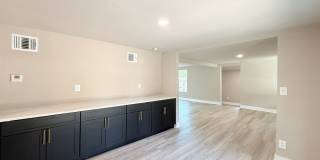 312 Avondale Gallery 14