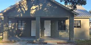 Charming 1-Bedroom Home for Rent in Zephyrhills! Gallery 1