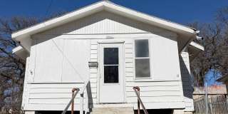 2 bed 1 bath House for rent! Gallery 1