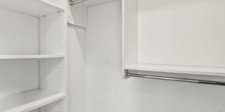 815 E 36th Street Gallery 26