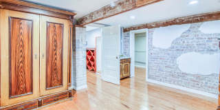 1701 ELM Street Gallery 104