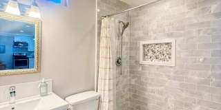 18002 Collins St Gallery 11