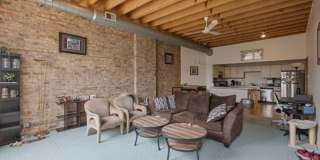660 W Grand Gallery 10