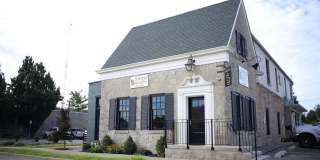 303 S Washington Street Gallery 1