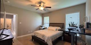 Gated Community with community pond.... Minutes to Barksdale Air Force Base... Gallery 13