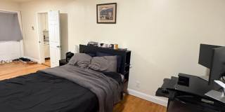 Nicely renovated, pet friendly 3 bed in South Boston. Gallery 34