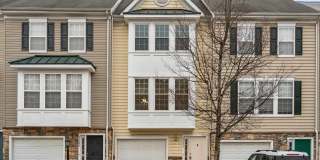 23094 FONTWELL Square Gallery 1