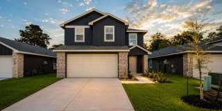 Brand-New 3-Bed Willis Home with Large Backyard and 2-Car Garage Gallery 1