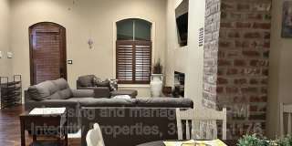 330 Dunvegan Ct Gallery 10