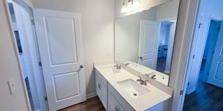 427 McGarry Drive Gallery 32
