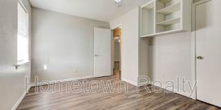 208 W Shadywood Drive Gallery 20