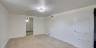2 WEEKS FREE! House Near DU Gallery 13