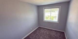 864 BELLEVUE Street SE Gallery 4