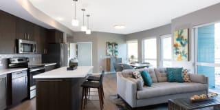 Baxter on Broadway Gallery 1