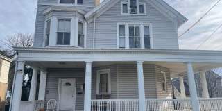 Two Bedroom Apartment Close to Downtown Lynchburg! Gallery 1