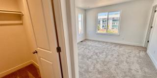 New 3-Bedroom Townhomes Available Gallery 16