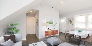 1619 North Maplewood Gallery 1
