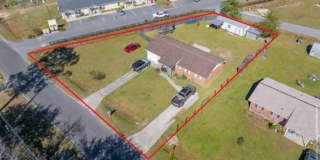 4 Bed 2 Bath Brick House Gallery 1