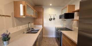 408 Civic Center Drive East Gallery 3