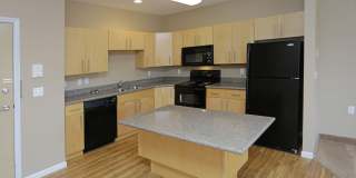 Mandan Place Apartments Gallery 10
