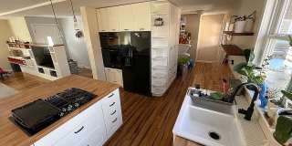 4 bed/3bath-University Elementary School/IU Health/IU Golf Course Gallery 34