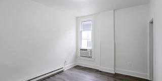 3016 Stout Street - A Gallery 18