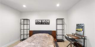 7337 La Soldadera Gallery 24