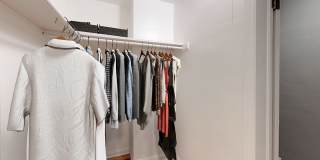 1422 Leyden Gallery 10