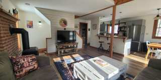 Private Furnished Pet Friendly Home in Waterville Estates - 6 mo Winter Seasonal Lease available 11/1/26! - $2495 Gallery 1