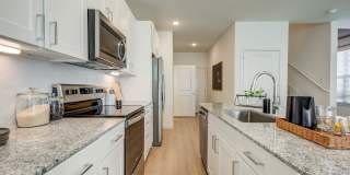 Caliza at the Loop Gallery 9