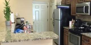 3 Bed, 3.5 Bath Townhome – Prime Location! Gallery 1