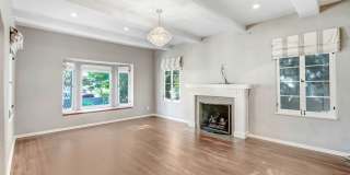 Luxurious Remodeled Home with ADU in Valley Village Gallery 8