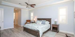 ***STUNNING POOL HOME***4BEDS / 4BATHS***GOLDEN SHORES***FURNISHED SEASONAL RENTAL*** Gallery 38