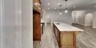 Beautiful 4 Bedroom 2 Bathroom Corner Lot Home in Yukon Schools Gallery 8
