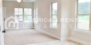 Beautiful Town Home with Garage in Chelsea... Available to View Now!!! Gallery 11