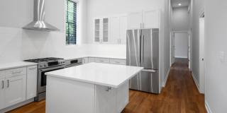 1347 N Noble Gallery 8