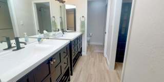 STUNNING SCOTTSDALE TOWNHOME! Gallery 7