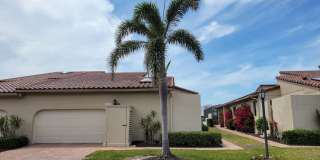 Seasonal/short term renovated 3/3 villa with golf course views on Longboat Key! Gallery 1